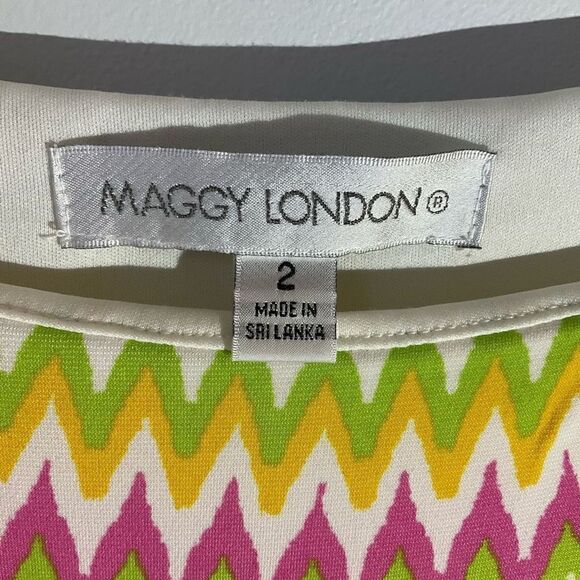 Cap Sleeve Sheath Dress. White with multicolor dopamine zigzag details, 2 - Picture 9 of 10